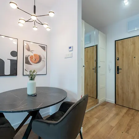 Апартаменти Golden Haven By Aparo - Nowy Apartament, Winda, Balkon, Szpital Ckd, *
