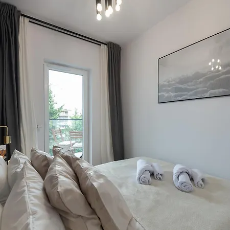 Golden Haven By Aparo - Nowy Apartament, Winda, Balkon, Szpital Ckd, Appartement Łódź